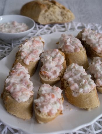 Räucherlachs-Tatar Rezept - Rauecherlachs tartar baguette Fingerfood Rezept schnell und einfach vorbereiten Party buffet