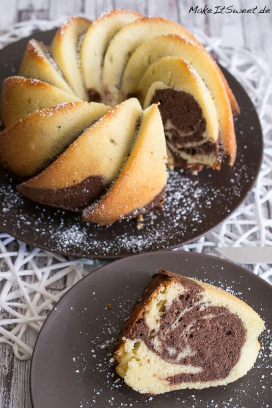 Einfacher Marmorkuchen 1 Einfacher Marmorkuchen - Klassischer Marmorkuchen Rezept einfach und sehr luftig