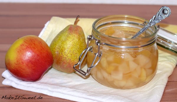 Kompott mit Apfel Birnen und Vanille Rezept