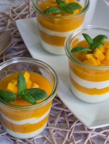Mangodessert mit Quark - Mango Quark Schichtdessert Rezept schnell Dessert im Glas