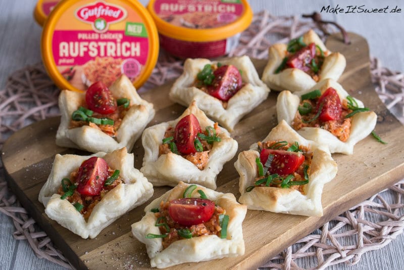Anzeige - Schnelles Fingerfood mit Gutfried Pulled Chicken Aufstrich 4 Anzeige - Schnelles Fingerfood mit Gutfried Pulled Chicken Aufstrich - Gutfried Pulled Chicken Aufstriche Haeppchen Fingerfood Blaetterteig Rezept 2