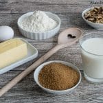 Wichtiges Backzubehör, welches jeder haben sollte - Tipps - Tipps Backen Zutaten Mehl Butter Zucker Milch Tipp Hilfe