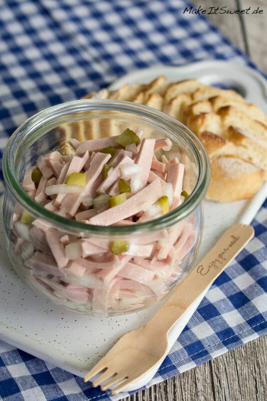 Einfacher Wurstsalat ohne Käse 1 Einfacher Wurstsalat ohne Käse Rezept
