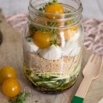 Couscous Salat mit Mozzarella und Zucchini - Salat im Glas - Couscous Tomate Mozzarella Salat im Glas Rezept 3